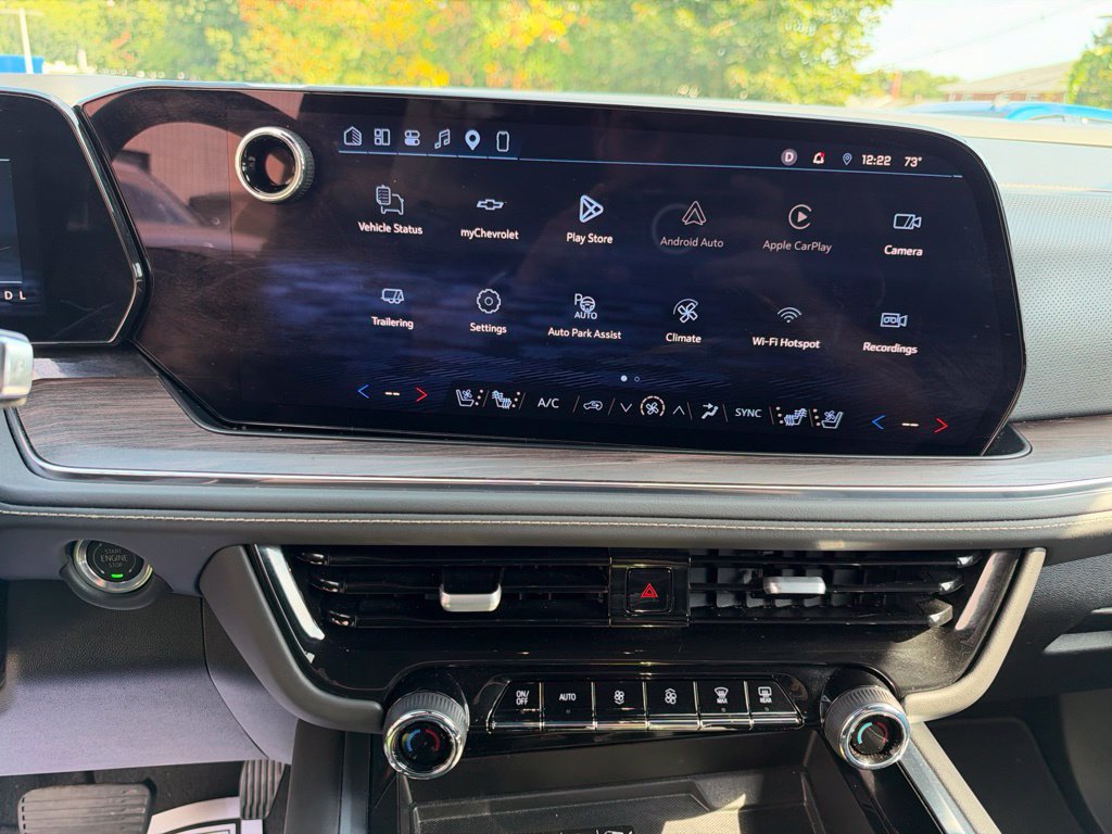 Used 2026 Chevrolet Suburban Premier AWD/4WD image 28