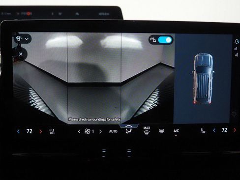 Used 2025 Ford Expedition Tremor image 43