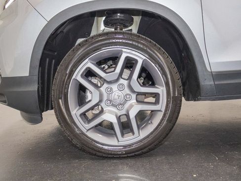 Used 2023 Honda Passport EX-L image 8