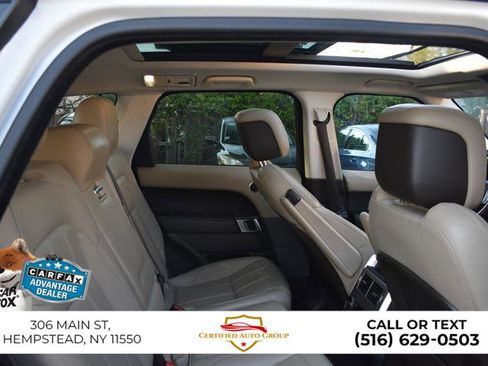 Used 2019 Land Rover Range Rover Sport HSE AWD/4WD image 25