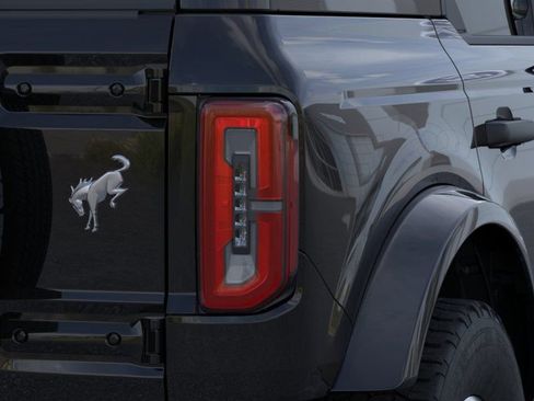 New 2026 Ford Bronco Outer Banks AWD/4WD image 25