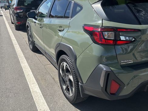 Used 2024 Subaru Crosstrek 2.5i Limited w/ Crosstrek Mirror Package image 5