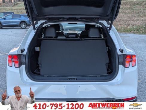 Used 2023 Ford Mustang Mach-E Premium image 13