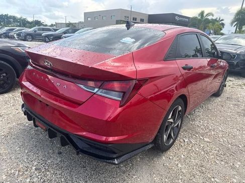 Used 2023 Hyundai Elantra SEL w/ Convenience Package FWD image 6