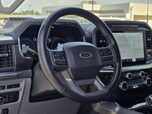 Used 2022 Ford F150 Lariat w/ Equipment Group 502A High AWD/4WD image 30