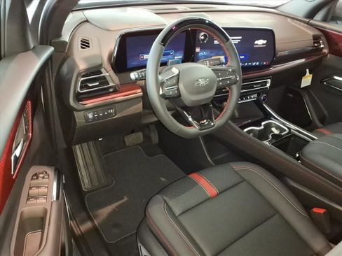 New 2026 Chevrolet Traverse RS image 10