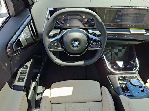 New 2026 BMW X3 xDrive30i w/ Premium Package AWD/4WD image 7