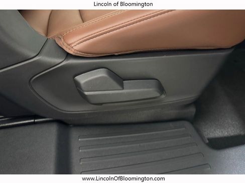 New 2026 Lincoln Aviator Reserve AWD/4WD image 18