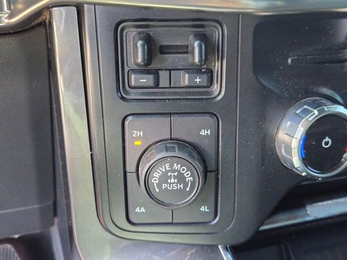 Used 2023 Ford F150 Lariat w/ Equipment Group 502A High AWD/4WD image 20