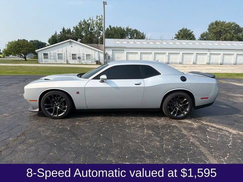 Used 2020 Dodge Challenger R/T Scat Pack RWD image 2
