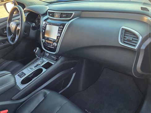 Used 2019 Nissan Murano SL image 27