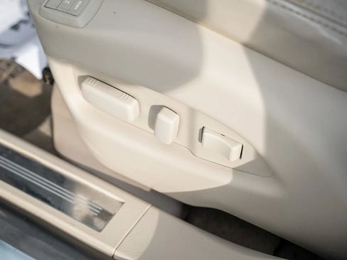 Used 2011 Cadillac SRX Performance image 15