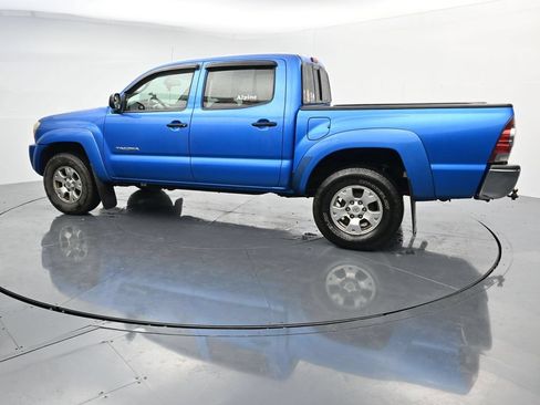 Used 2011 Toyota Tacoma 4x4 Double Cab w/ SR5 Pkg #2 image 5