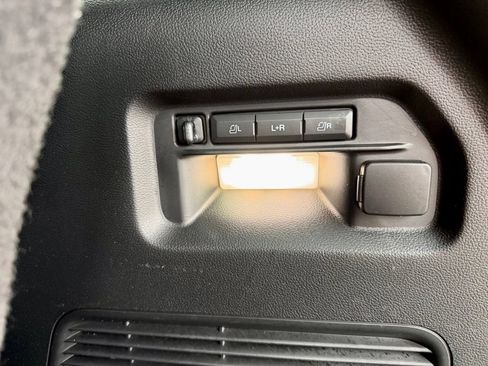 Used 2023 Ford Explorer ST w/ Equipment Group 401A AWD/4WD image 19