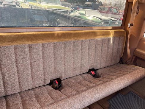 Used 1989 Chevrolet Silverado 3500 4x4 Extended Cab image 12