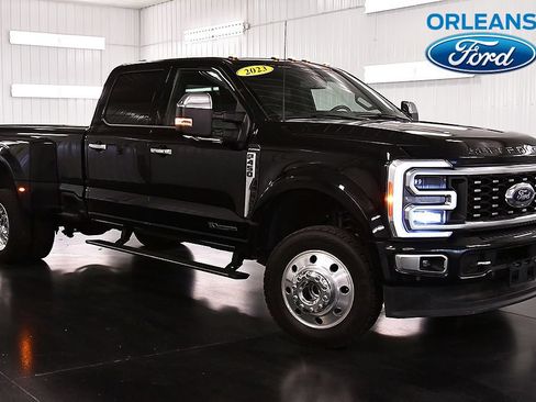 Used 2023 Ford F450 Platinum w/ FX4 Off-Road Package AWD/4WD image 1