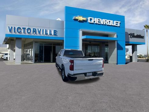 Used 2020 Chevrolet Silverado 1500 LT RWD image 7
