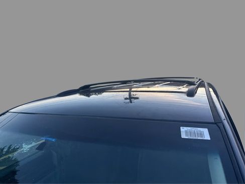Used 2010 Dodge Grand Caravan SXT w/ Family Value Group FWD image 14