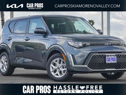 New 2025 Kia Soul LX