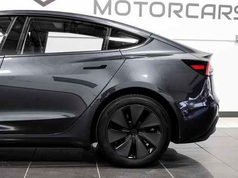 Used 2025 Tesla Model 3 Long Range image 14