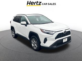 Used 2025 Toyota RAV4 XLE video 1