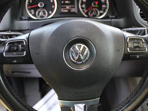 Used 2017 Volkswagen Tiguan Wolfsburg Edition AWD/4WD image 26