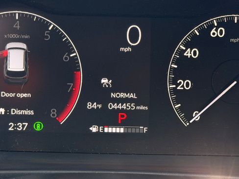 Used 2025 Honda Pilot Touring image 23
