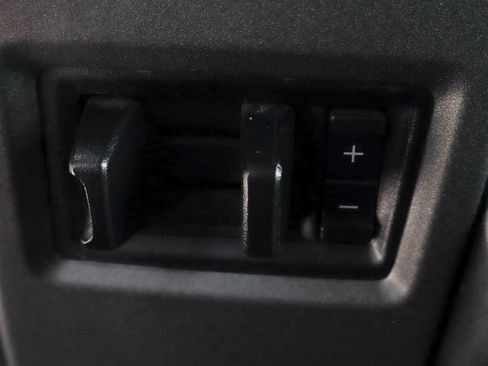 Used 2021 Ford F550 2WD Crew Cab Super Duty image 34