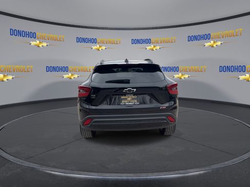Used 2025 Chevrolet Trax RS w/ Sunroof Package image 7