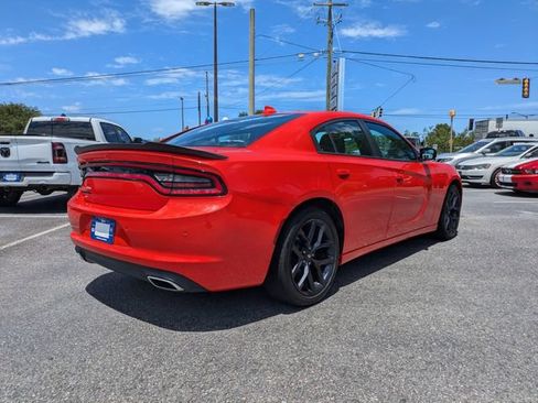 Used 2023 Dodge Charger SXT w/ Blacktop Package RWD image 4