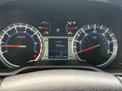 Used 2014 Toyota 4Runner Limited AWD/4WD image 24