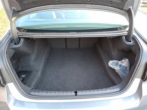 Used 2023 BMW 540i xDrive 540i xDrive w/ M Sport Package image 29