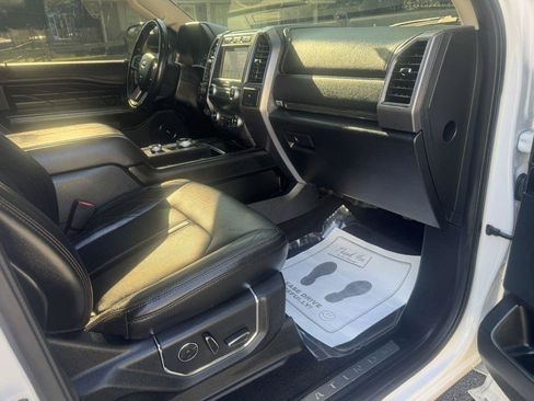 Used 2019 Ford Expedition Max Platinum AWD/4WD image 8