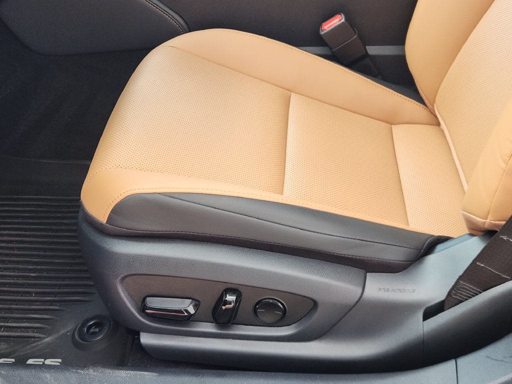 Certified 2024 Lexus ES 350 w/ Premium Package FWD image 23