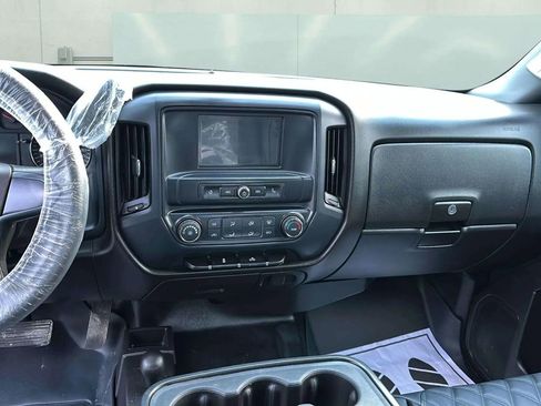 Used 2017 Chevrolet Silverado 2500 W/T image 15