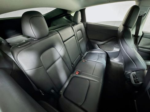Used 2022 Tesla Model Y Performance image 25