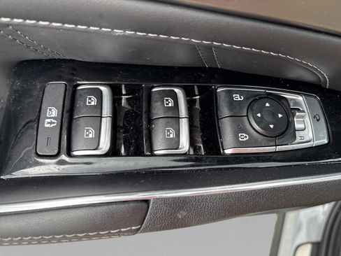 Certified 2023 Kia Sorento SX FWD image 23