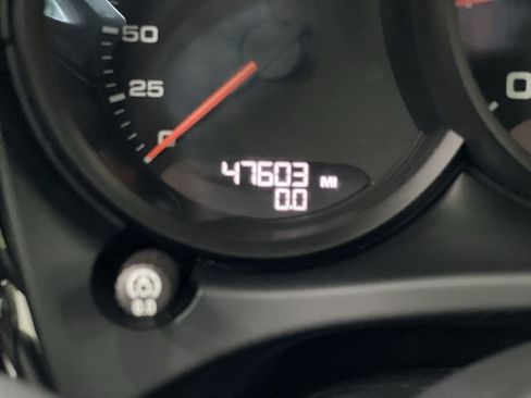 Used 2020 Porsche Macan image 19