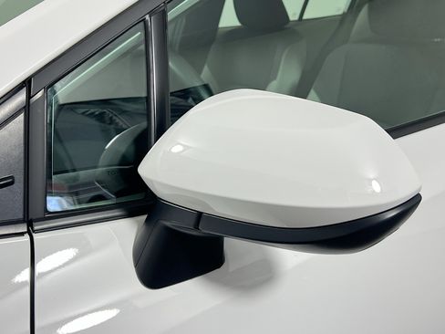 Used 2026 Toyota Corolla LE FWD image 12