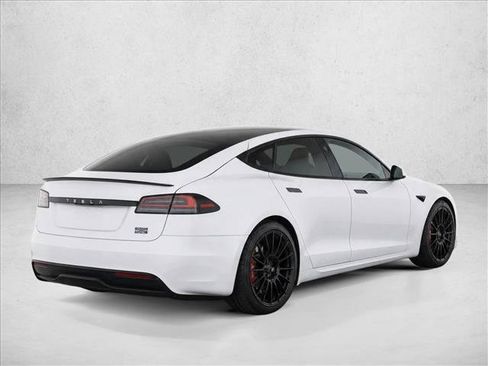 Used 2023 Tesla Model S Plaid AWD/4WD image 7