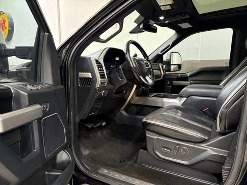 Used 2018 Ford F250 Platinum w/ Platinum Ultimate Package image 12