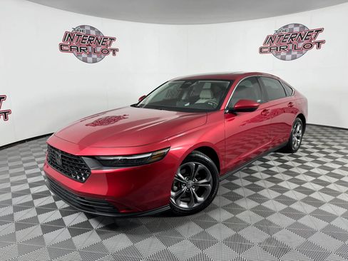 Used 2024 Honda Accord EX image 1
