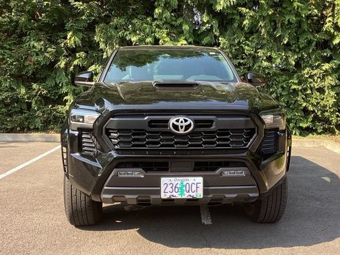Used 2024 Toyota Tacoma TRD Sport AWD/4WD image 20