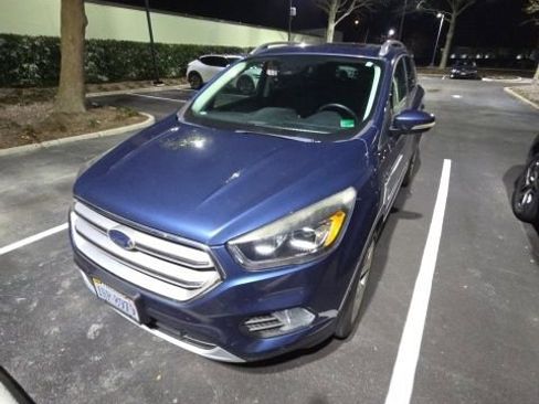 Used 2018 Ford Escape Titanium w/ Ford Safe & Smart Package image 1