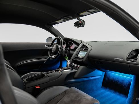 Used 2012 Audi R8 V8 AWD/4WD image 50