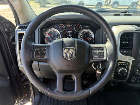 Used 2017 RAM 1500 Lone Star image 14