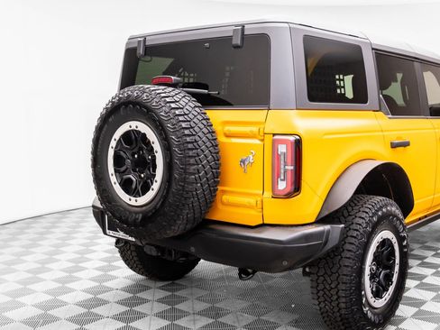 Used 2022 Ford Bronco Badlands w/ Sasquatch Package image 33