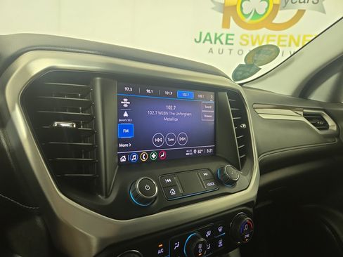 Certified 2023 GMC Acadia SLE w/ Driver Convenience Package image 20