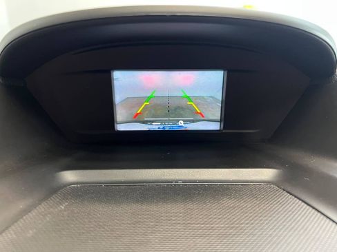 Used 2018 Ford Escape SE image 19