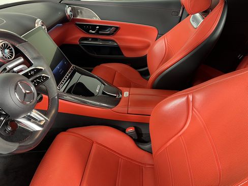 Certified 2022 Mercedes-Benz SL 63 AMG 4MATIC image 4